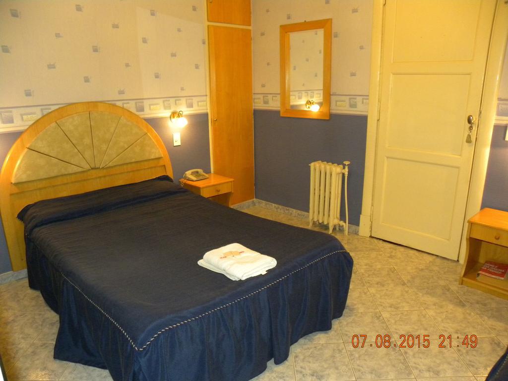 Hotel Central Cordoba Buenos Aires Rom bilde
